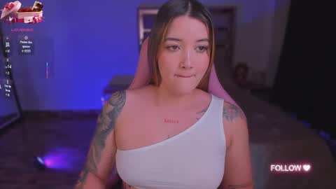 LUNA ROSE online show from October 7, 4:20 am