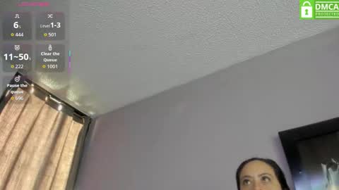 LunnaNova online show from September 21, 7:04 pm