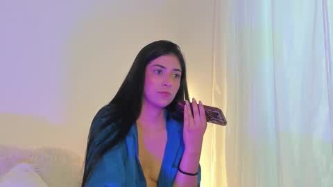     online show from November 27, 3:03 pm