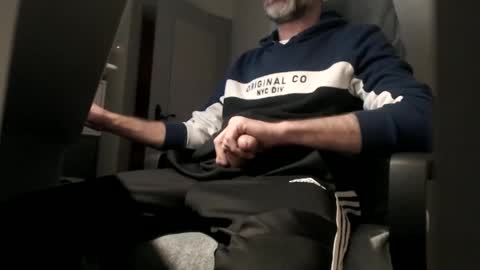 lure4beef online show from December 20, 10:00 pm