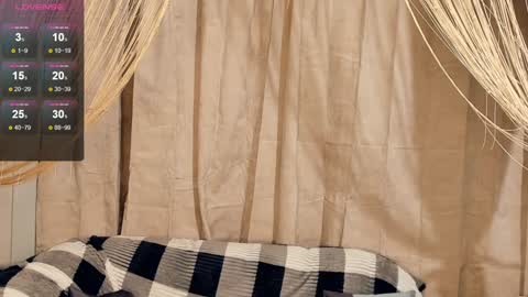 Snapshot of lusty_miss_di chatting on December 17, 11:38 pm Isabel online show from December 17, 11:38 pm