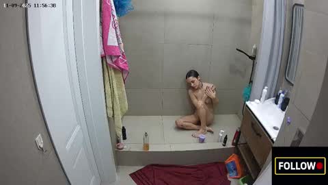 luuvteam online show from November 9, 8:56 am