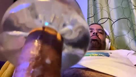 Snapshot of luv2cumc2c chatting on October 23, 1:21 pm luv2cumc2c online show from October 23, 1:21 pm