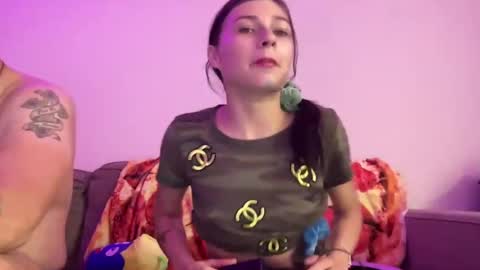 luvkoko online show from September 30, 8:52 am