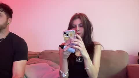 luvkoko online show from November 9, 8:45 am