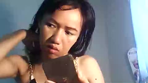 Bee Bee online show from October 14, 3:29 am