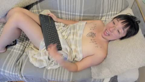 LuxGray online show from October 17, 12:01 am