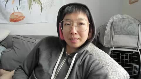 LuxGray online show from December 21, 5:42 pm