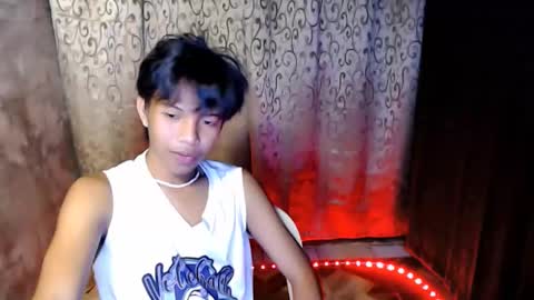 Snapshot of luxirfy_xx chatting on November 12, 5:24 pm luxirfy online show from November 12, 5:24 pm