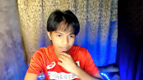 Snapshot of luxirfy_xx chatting on November 21, 4:27 pm luxirfy online show from November 21, 4:27 pm