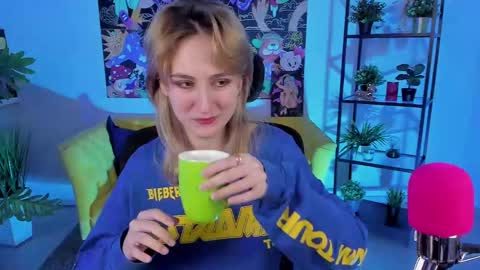 Ray online show from February 20, 6:24 pm