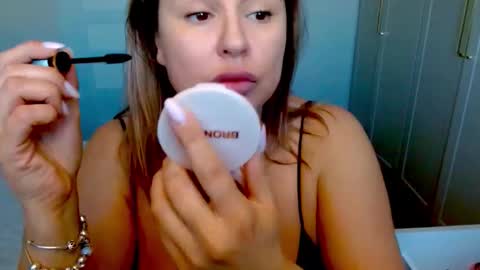 Diana online show from November 6, 7:09 am