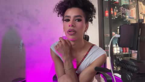 LYA online show from November 17, 5:08 pm