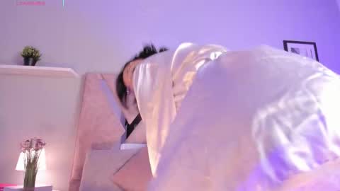 Lya Lee online show from December 2, 7:42 pm