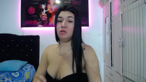 lyda   online show from October 6, 3:37 am