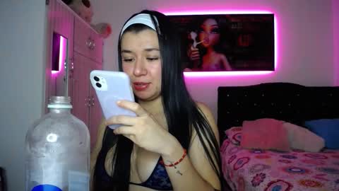 lyda   online show from November 17, 5:46 am