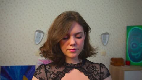 hi im Lyle online show from December 5, 3:15 am