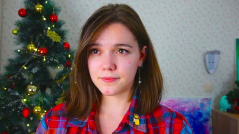 hi im Lyle online show from December 28, 6:28 am