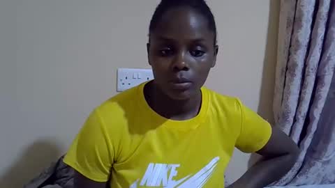 lyn_anna online show from October 17, 8:22 pm