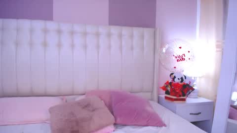 Lyn online show from February 1, 5:26 pm