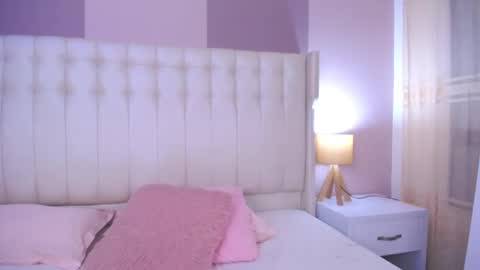 Lyn online show from February 15, 1:10 am