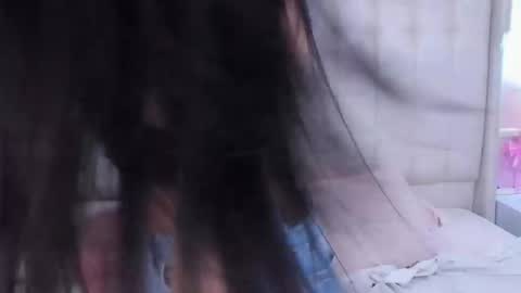 Lyn online show from September 24, 11:13 am