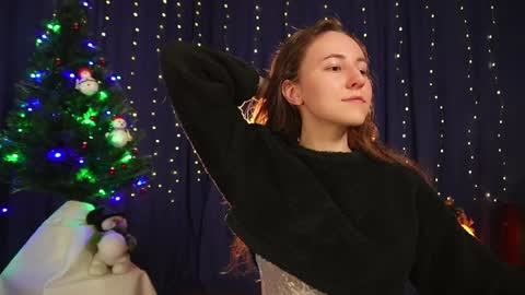 Snapshot of lynn_feline chatting on December 29, 4:05 am Lynn online show from December 29, 4:05 am