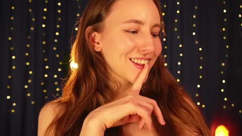 Snapshot of lynn_feline chatting on February 4, 1:06 pm Lynn online show from February 4, 1:06 pm