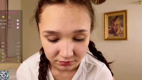 Lola online show from February 1, 6:19 pm