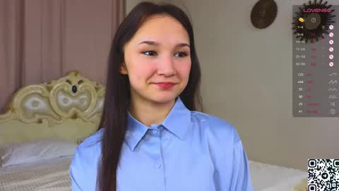 Lola online show from February 23, 6:01 pm