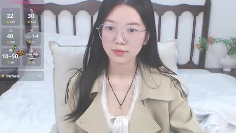 Snapshot of lynnjanice chatting on November 14, 11:57 pm Lynn online show from November 14, 11:57 pm