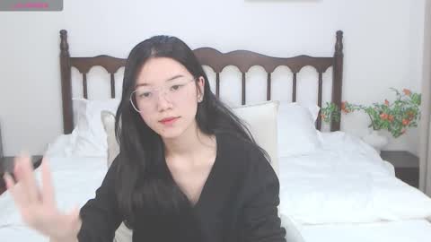 Snapshot of lynnjanice chatting on November 20, 4:01 am Lynn online show from November 20, 4:01 am