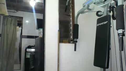 m0ntana777 online show from September 12, 7:41 am