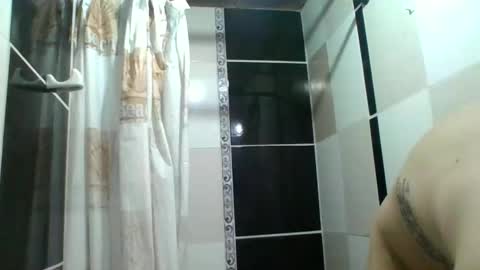 m0ntana777 online show from September 15, 10:26 am