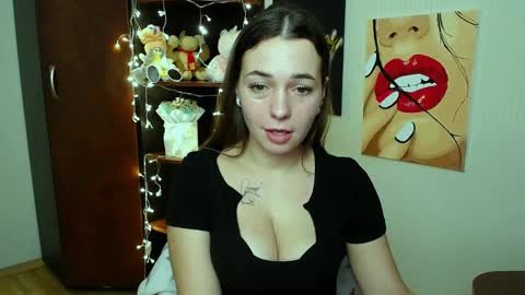 Vikki online show from January 25, 11:55 am