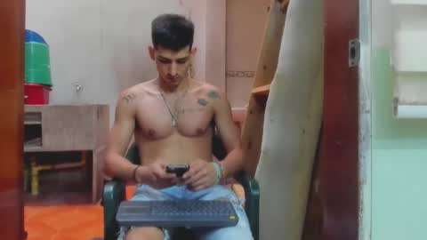 itgram pezlo josue online show from February 18, 12:06 pm