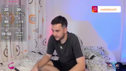 Snapshot of maatt_de_luca chatting on November 23, 2:00 am Matt De Luca online show from November 23, 2:00 am