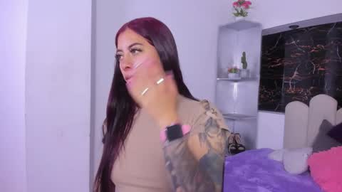 Snapshot of maazikeen chatting on October 23, 9:08 am Mazikeen online show from October 23, 9:08 am