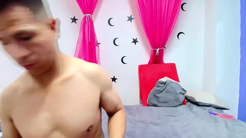 mabelineyesgreen303av online show from September 28, 1:16 pm