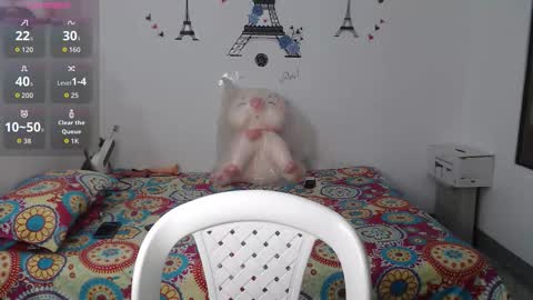 macarena_05_ online show from September 13, 1:00 pm