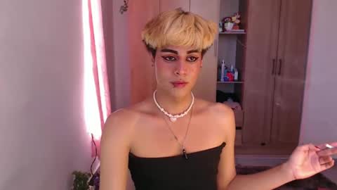 Snapshot of machissex chatting on January 18, 7:15 pm machissex online show from January 18, 7:15 pm