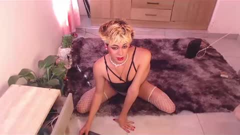 Snapshot of machissex chatting on January 28, 7:42 pm machissex online show from January 28, 7:42 pm