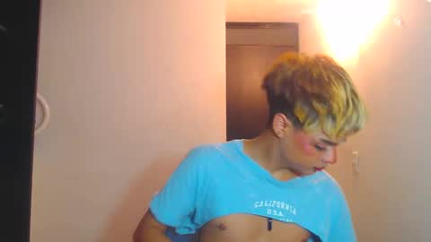 Snapshot of machissex chatting on February 26, 10:58 am machissex online show from February 26, 10:58 am