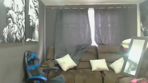 Snapshot of machissex chatting on September 10, 7:47 pm machissex online show from September 10, 7:47 pm