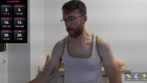 Snapshot of machohiberiko chatting on November 23, 7:13 pm Jota online show from November 23, 7:13 pm