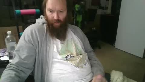 Snapshot of mackhere4u chatting on December 2, 12:10 pm mackhere4u online show from December 2, 12:10 pm