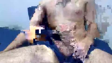 Snapshot of macking33 chatting on October 12, 5:45 pm Mac online show from October 12, 5:45 pm