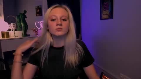 Ulis online show from February 12, 6:09 pm