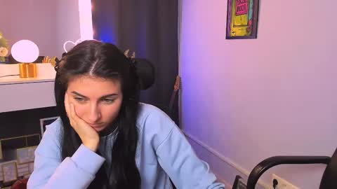 Ulis online show from March 11, 10:29 am