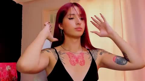 Snapshot of madame_lilith chatting on January 14, 6:07 pm madame lilith online show from January 14, 6:07 pm